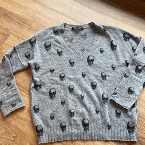 Skull Cashmere V-neck Skull Sweater